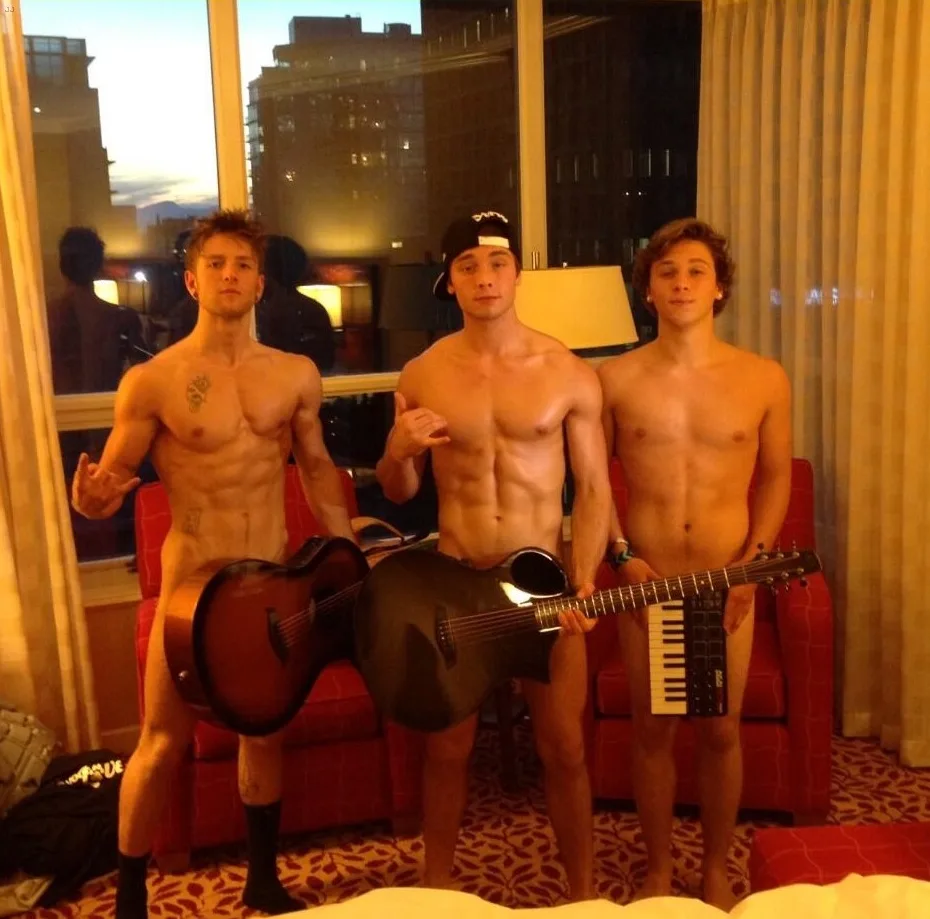 Emblem3