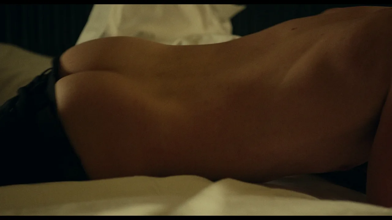Richard Armitage nude from behind, muscular back and ass in moody indoor scene - photo 7