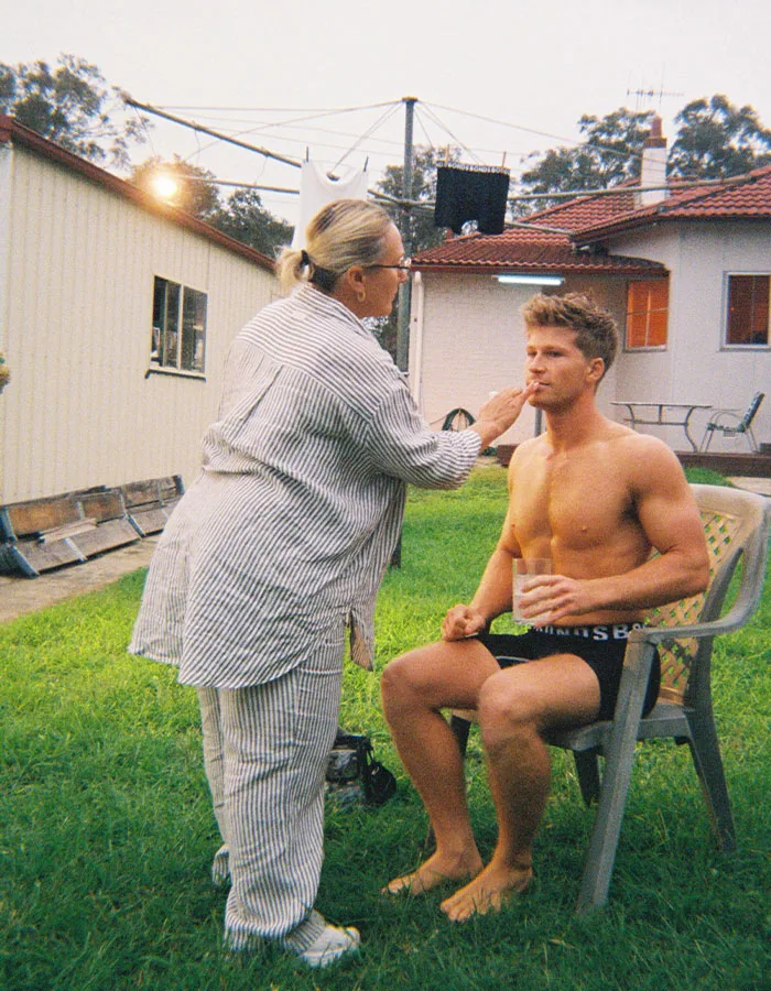 Robert Irwin Shirtless and Barefoot in Backyard Makeup Session