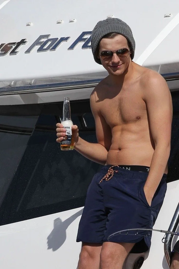 Louis Tomlinson
